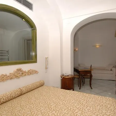 Montemare Hotel 4*