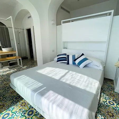 Szálloda Montemare 4*