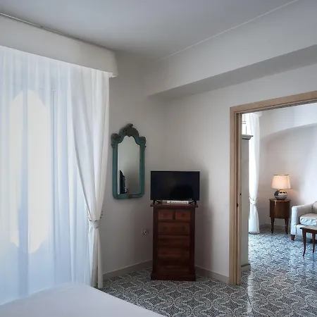 Montemare Szálloda Positano